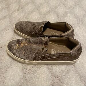 Boutique by Corkys Pine Top Hair Sneakers Loafers Womens Size 9 Bronze Slip On